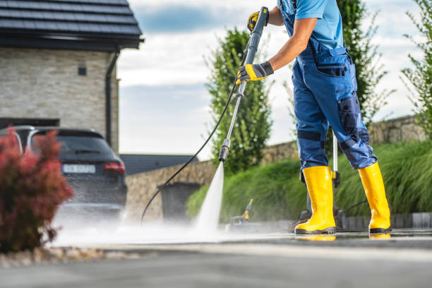 Best Pool Deck Cleaning  in Claxton, GA